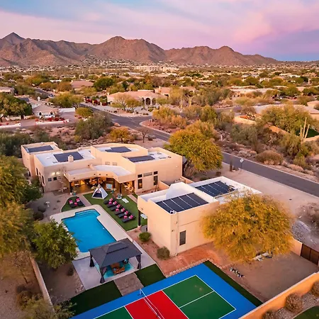 Villa Midnight At The Oasis
